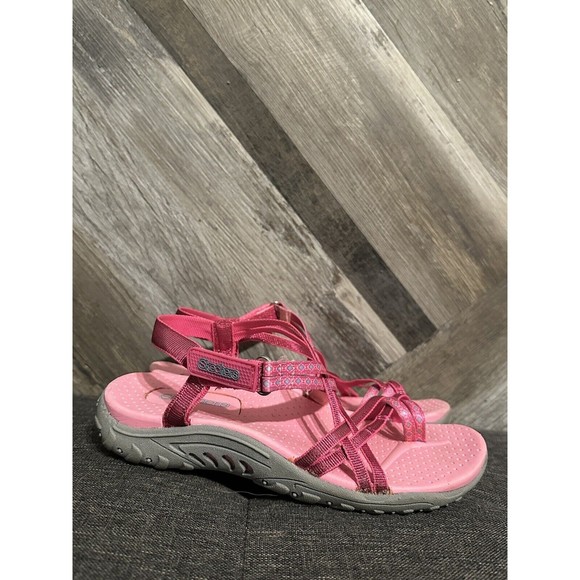 Skechers Other - Skechers REGGAE ADVENTURE POPS Girls Size 2 Hot pink